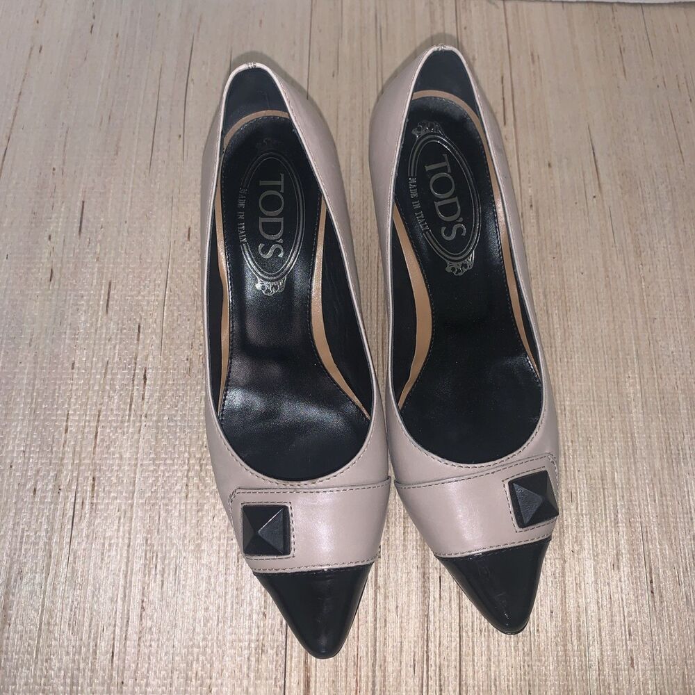TOD'S Beige-Black Patent Leather Toe Cap Kitten Heel Pumps 36A Classic Office